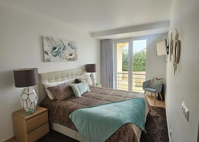 T1 Areia Branca ロウリニャン